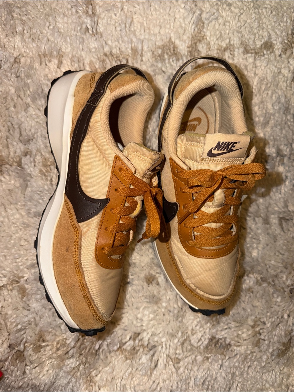Nike Women’s Nike Waffle Debut